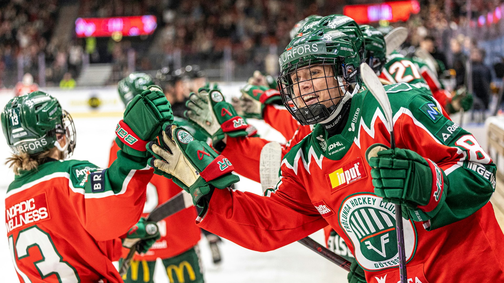 Göteborg, SVERIGE - 16 March 2025: Jubel efter 3-1 av Frölundas 5 Nathalie Lidman under matchen i SDHL mellan Frölunda och Luleå på Scandinavium den 16 March i Göteborg (Foto: Marco Rimola / Marco Rimola Photography )
Nyckelord Keywords: Ishockey, SDHL, Frölunda, Luleå Svenska Damhockeyligan ***Betalbild***